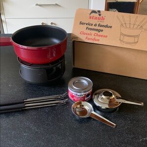Staub Classic Fondue Pot Set - Red